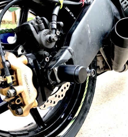Axle Sliders for Kawasaki 03-12 ZX6R - Image 4