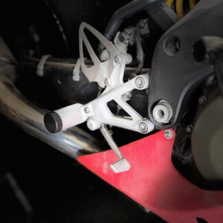 Outlaw Stunt Pegs for F4i