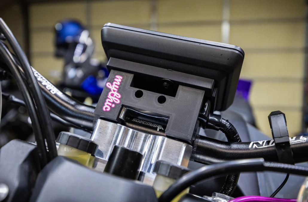 Mythic Stunt Parts MT07 Dash Bracket