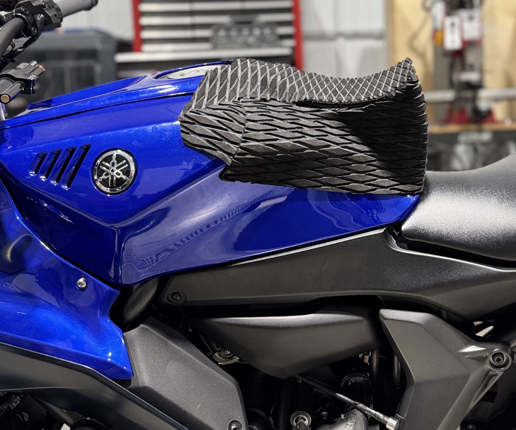 R7 tank kicker from outlaw stunt parts