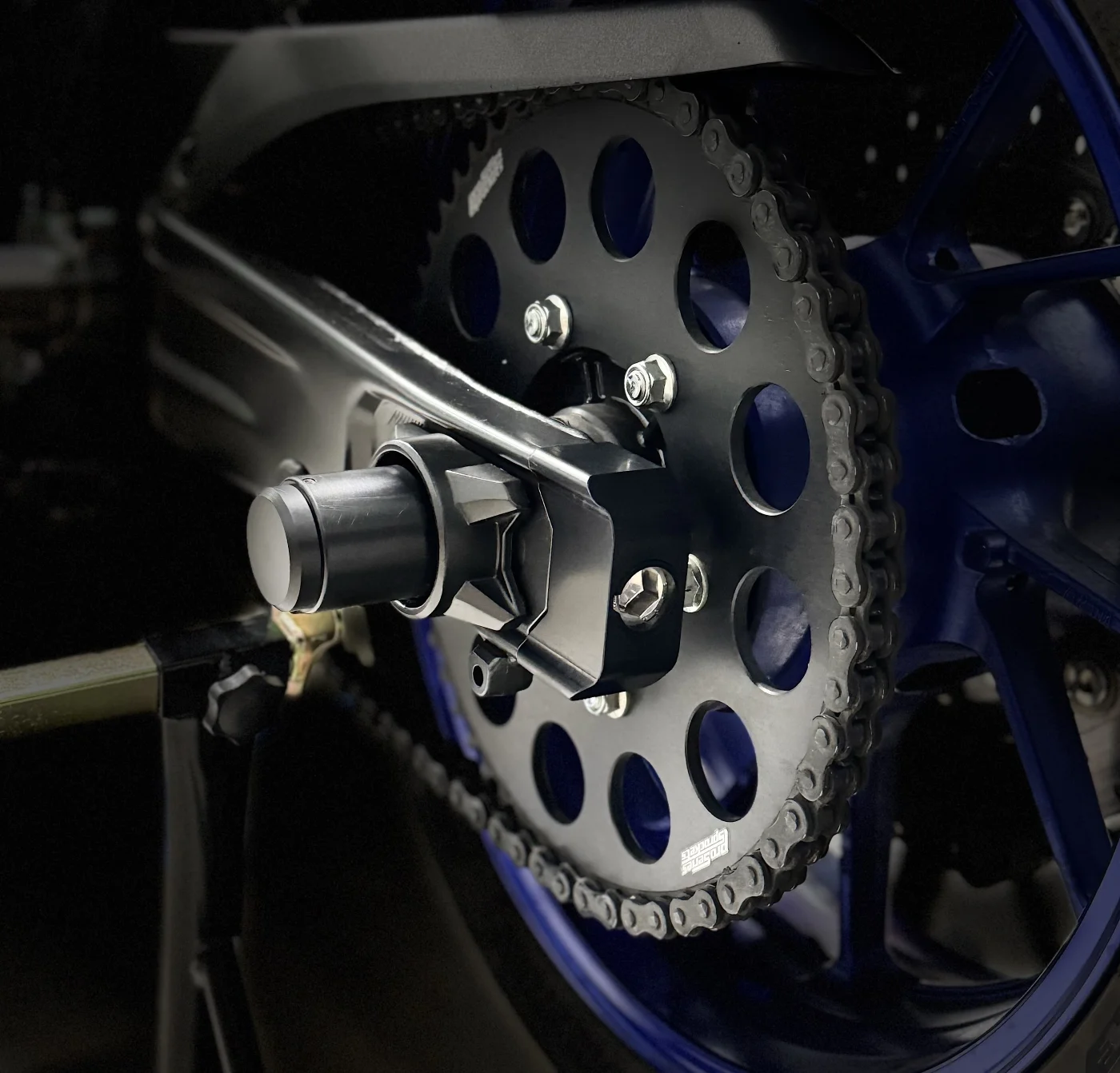 Chain adjusters on Yamaha R7 motorcycle from Outlaw Stunt Parts